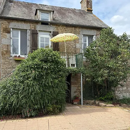 11 Steps Rustic Charming Flat In Normandy * Aubusson (Orne)