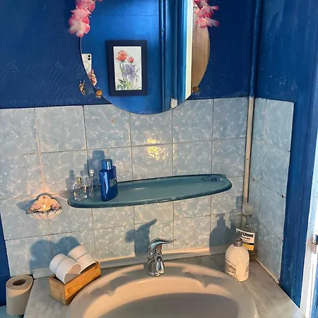 11 Steps Rustic Charming Flat In Normandy דירה *