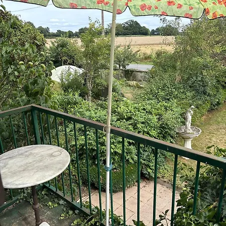 11 Steps Rustic Charming Flat In Normandy דירה