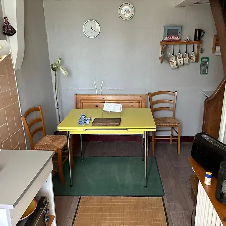 11 Steps Rustic Charming Flat In Normandy